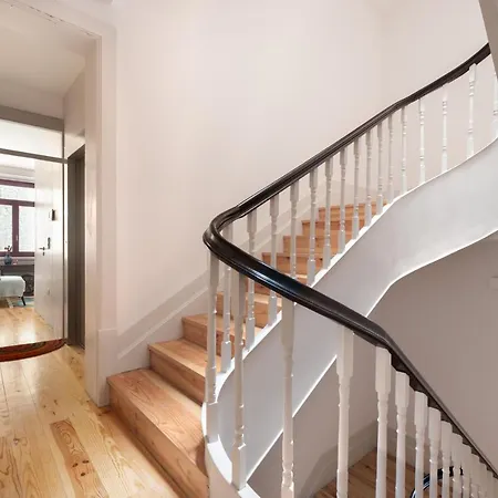 Vibrant Flat By Sao Bento W/balcony - Loureiro140 公寓 波尔图