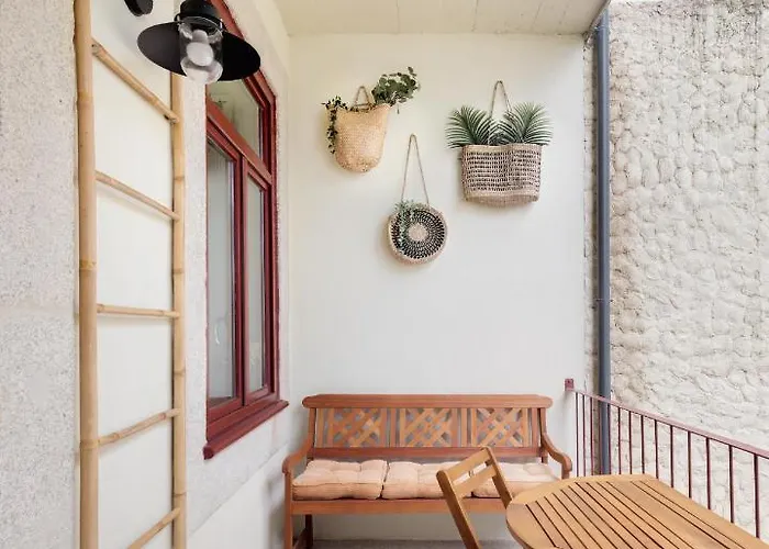 Vibrant Flat By Sao Bento W/balcony - Loureiro140 公寓 *