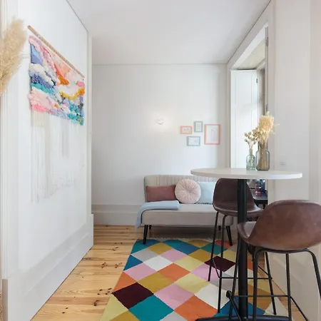 Apartment Vibrant Flat By Sao Bento W/balcony - Loureiro140 *